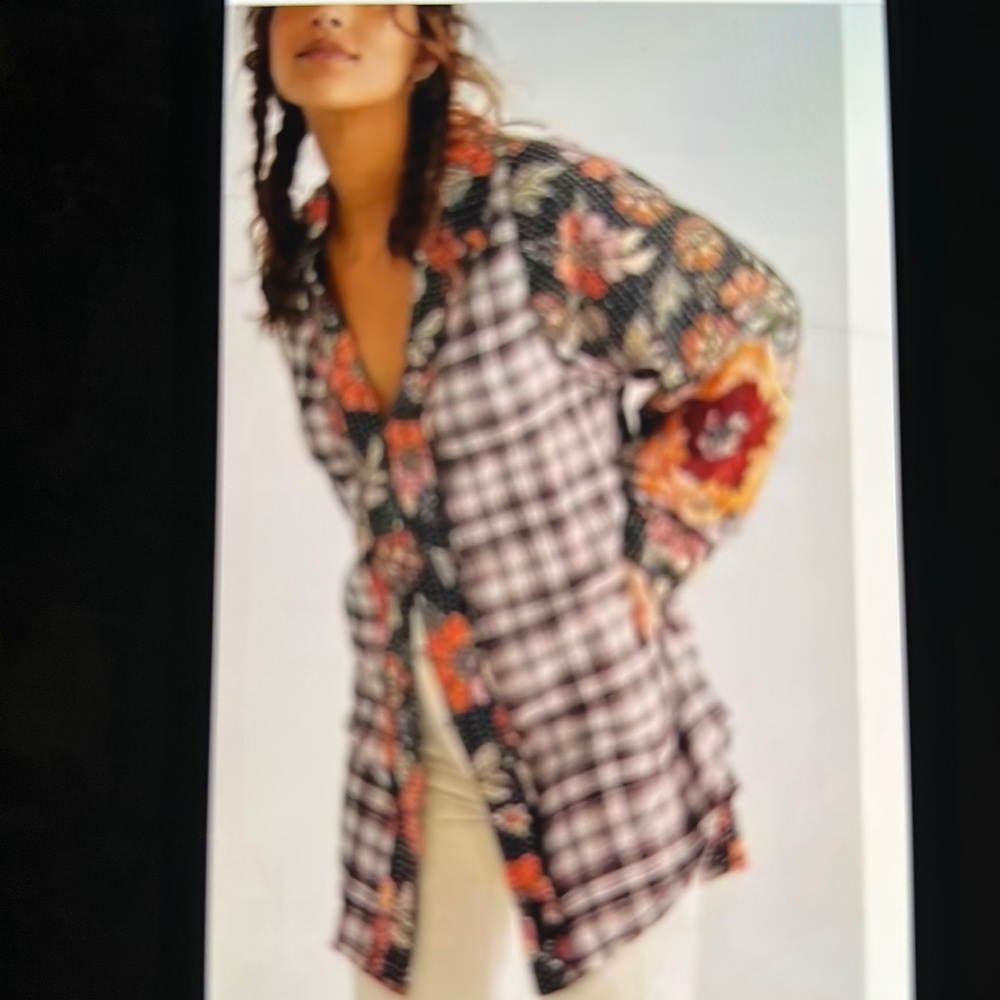 We The Free Coast to Coast Top Brand new without tag!